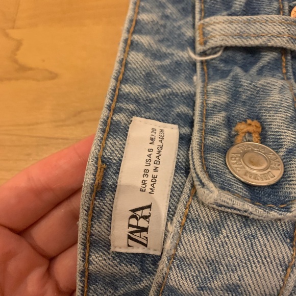 zara jeans - Picture 3 of 3